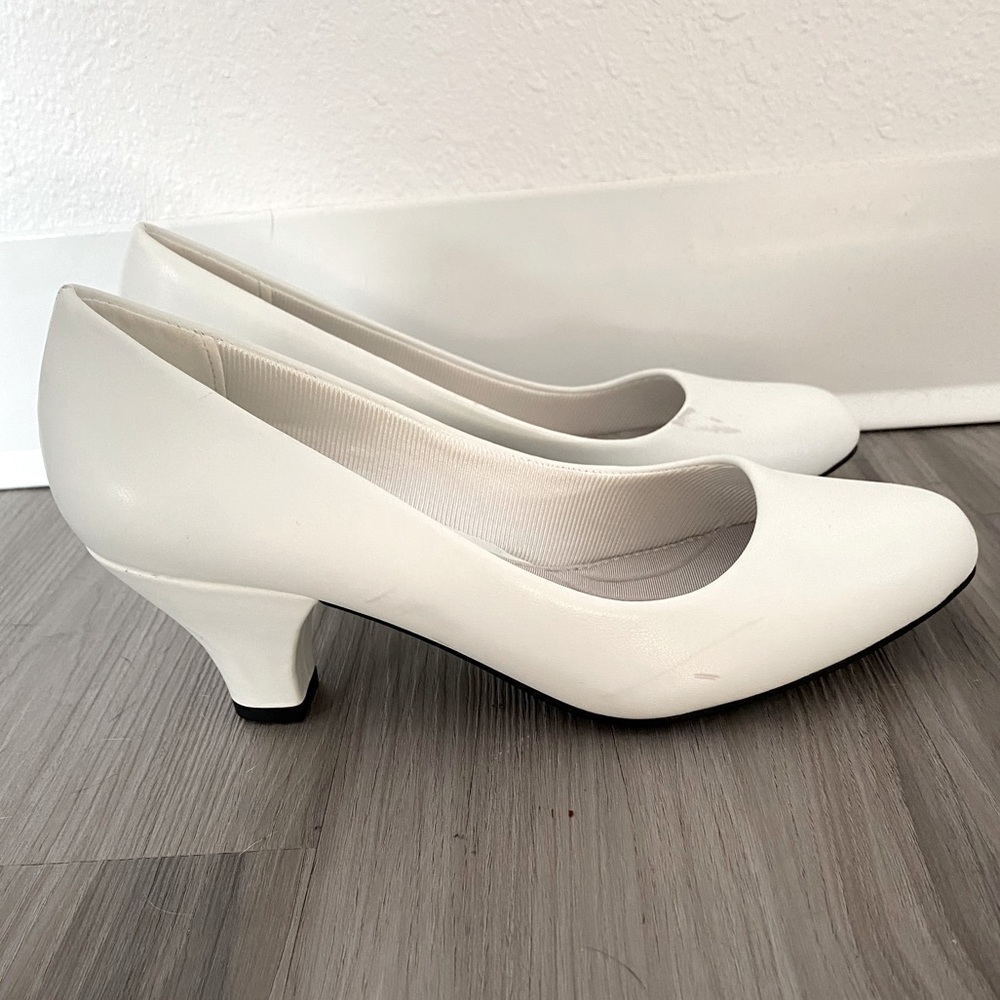 NWOB White Pumps